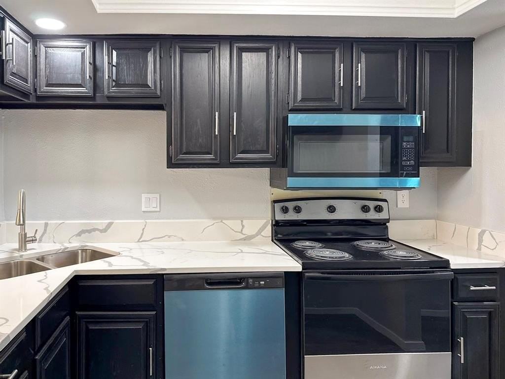 3635 Garden Brook Drive #5200 - Photo 3 of 34