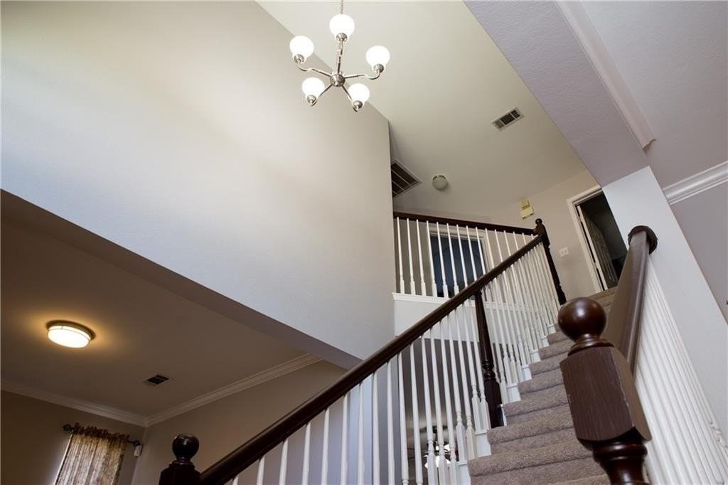 2021 Reddenson Dr - Photo 4 of 36