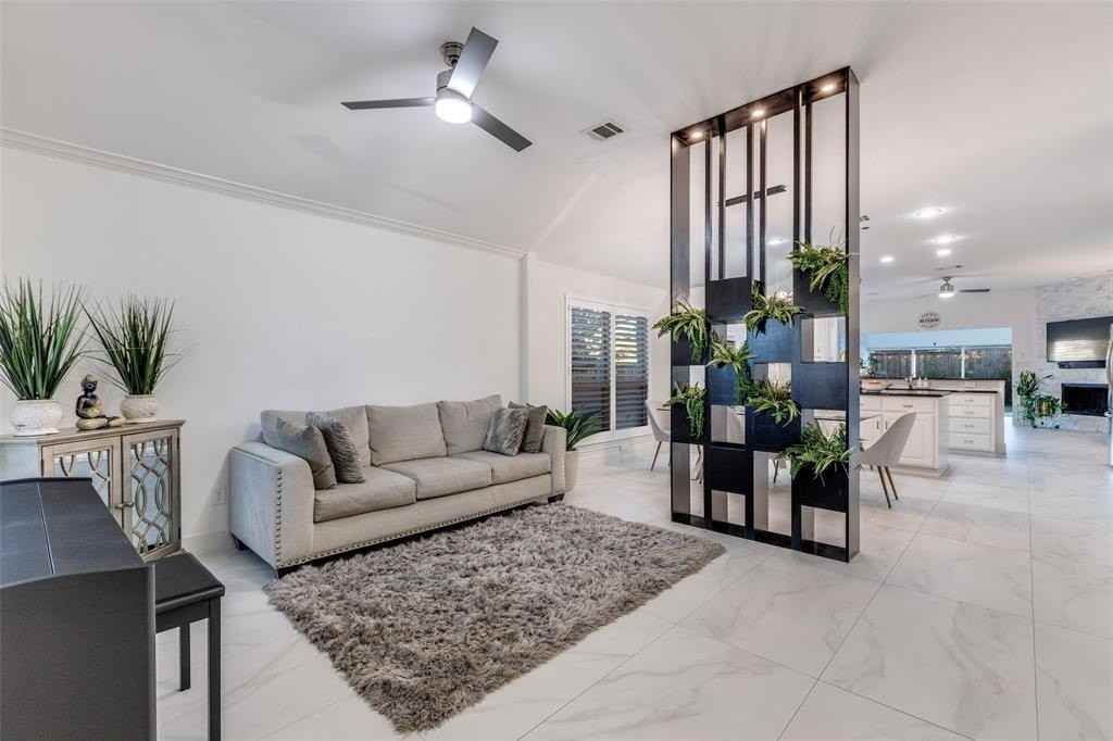 10501 Old Dawson Court - Photo 5 of 36