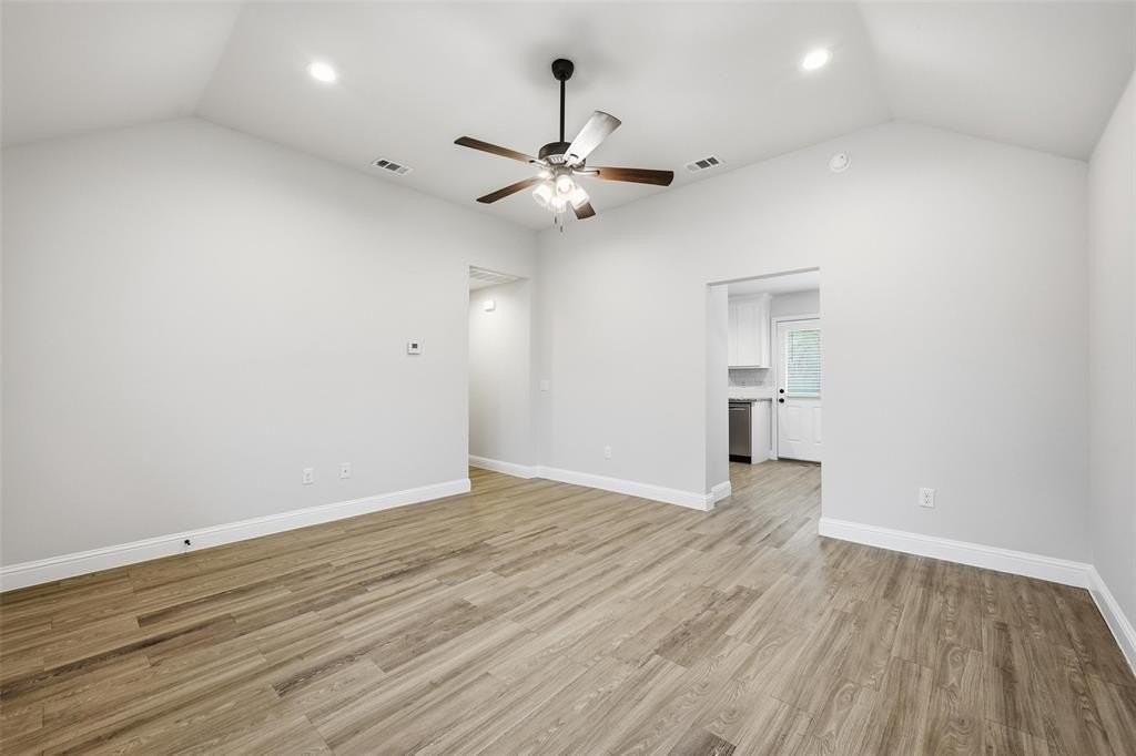 230 E Johnson St - Photo 3 of 21