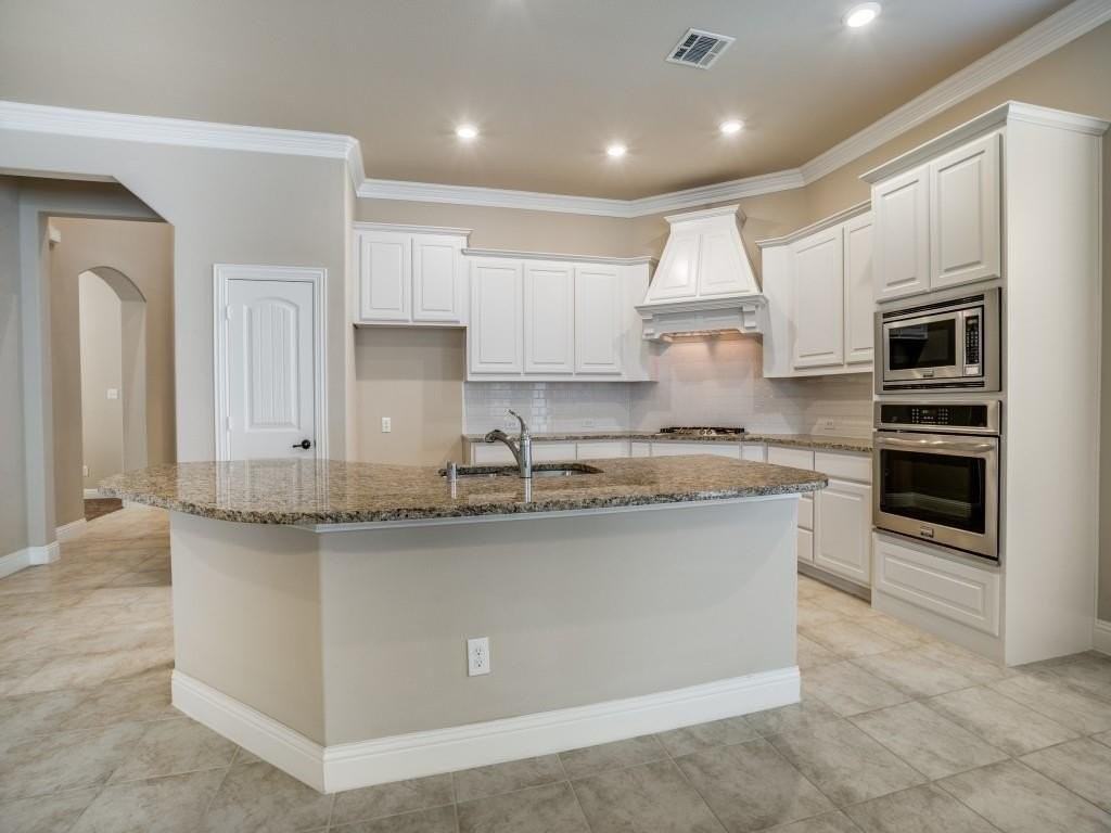 10500 Fort Stockton Place - Photo 2 of 16