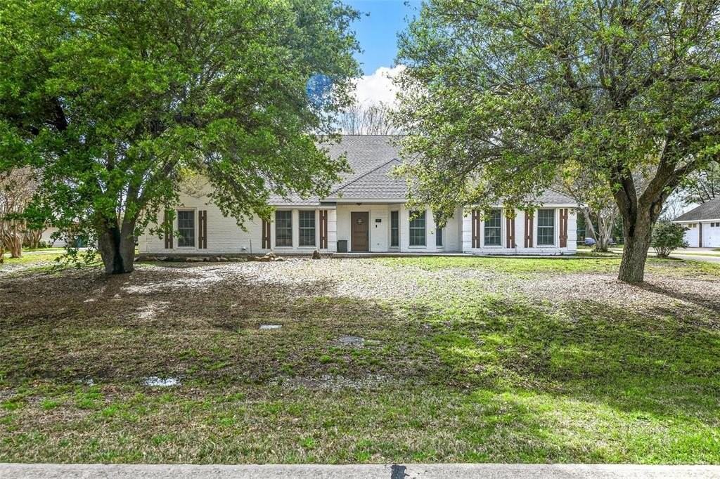 303 Riva Rdg - Photo 3 of 38