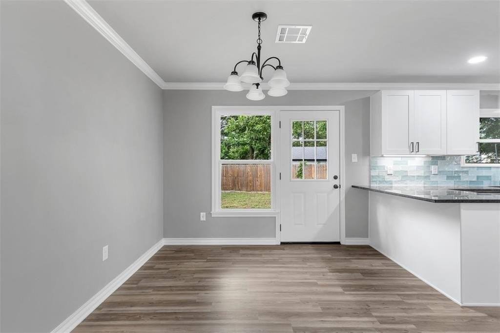 3224 Edmond Ave - Photo 7 of 25