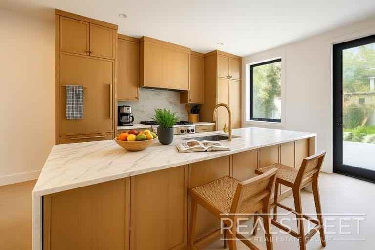 33 Pilling St #2 - Photo 3 of 16