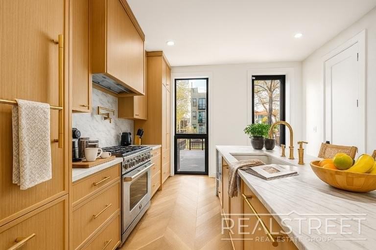 33 Pilling St #2 - Photo 4 of 16