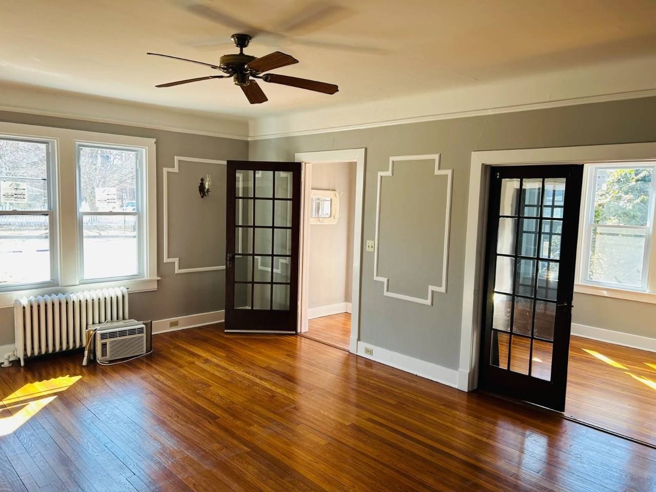 11 Elliott Pl - Photo 2 of 14