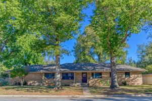 featured image of 1221 Cruce Street