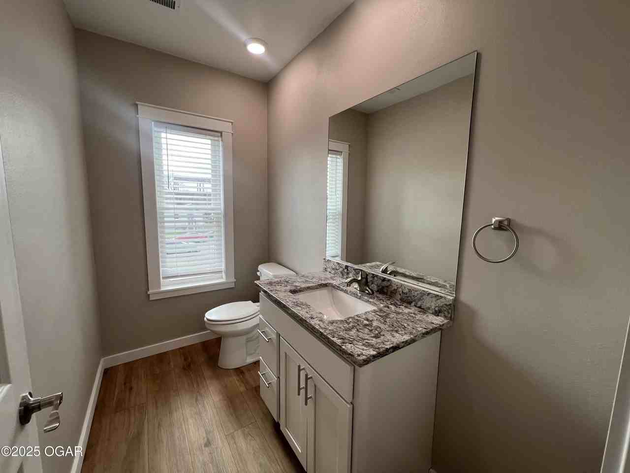 820 Byers Ave - Photo 6 of 16