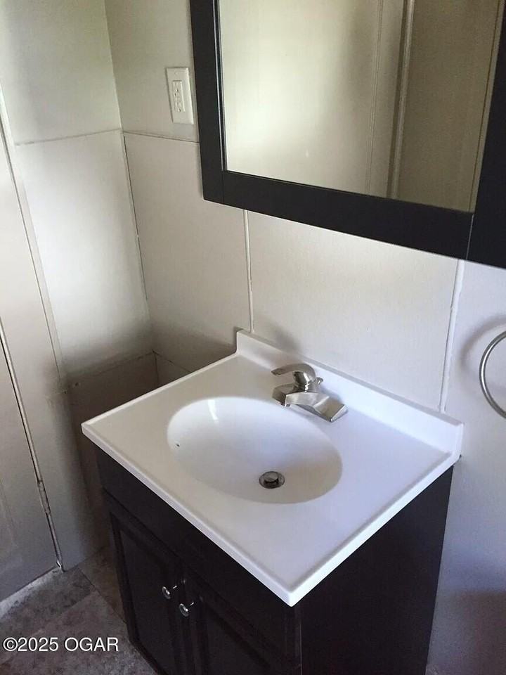 1920 South Connor Avenue - Photo 6 of 11