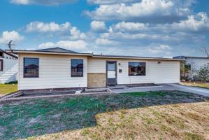 featured image of 3903 Pleasant Drive