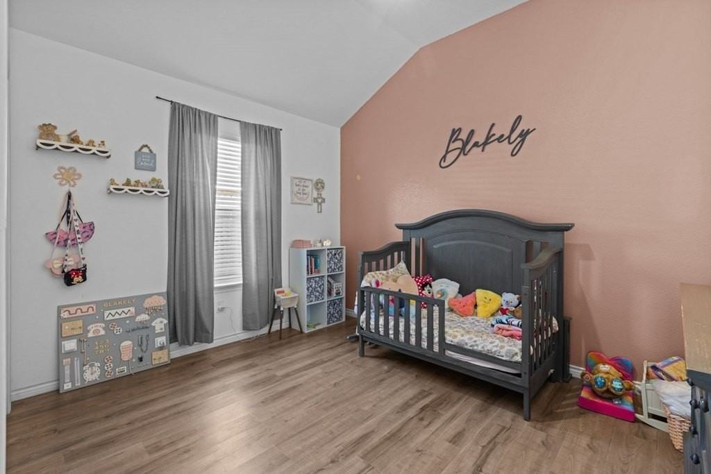 2912 Boardwalk - Photo 5 of 14