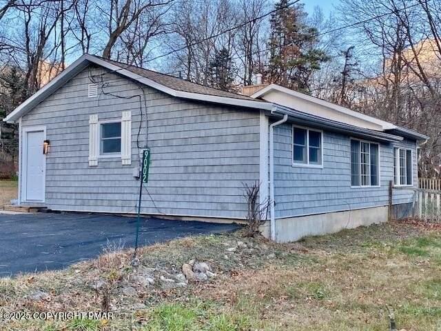 9002 Robinhood Dr - Photo 2 of 47