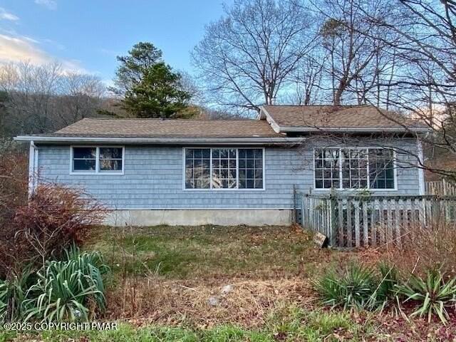 9002 Robinhood Dr - Photo 3 of 47