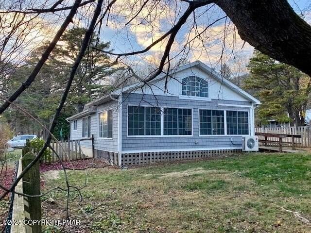 9002 Robinhood Dr - Photo 7 of 47