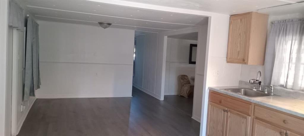 4510 Granada Ave - Photo 3 of 26