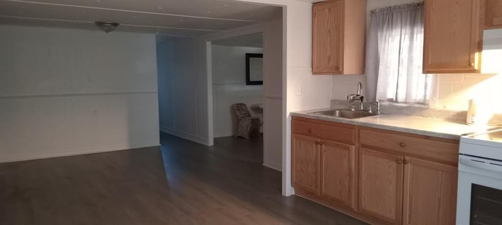 4510 Granada Ave - Photo 4 of 26