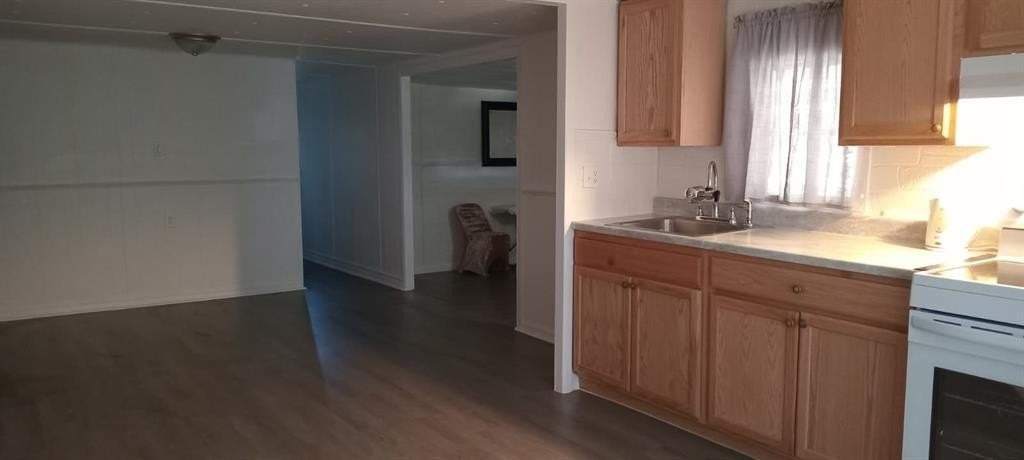 4510 Granada Ave - Photo 5 of 26