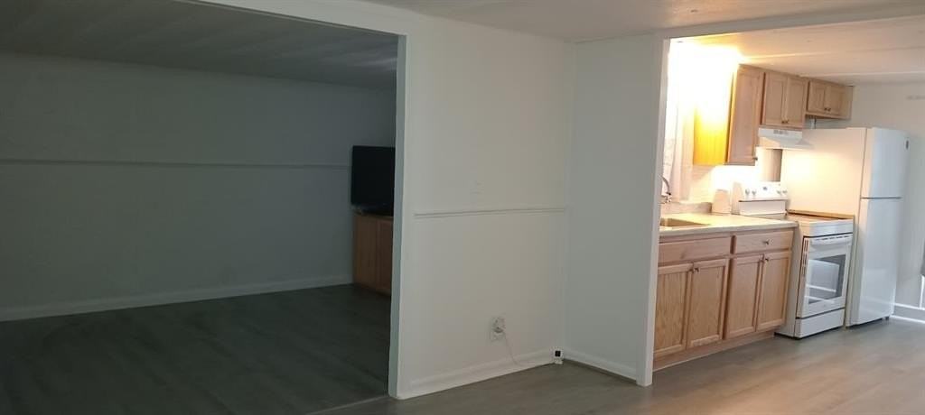 4510 Granada Ave - Photo 7 of 26