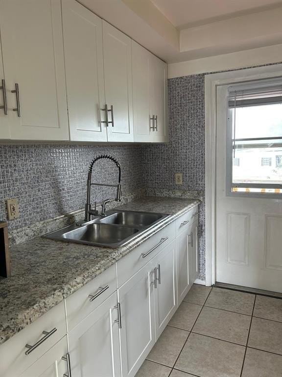 1050 E Sample Rd #209 - Photo 3 of 7