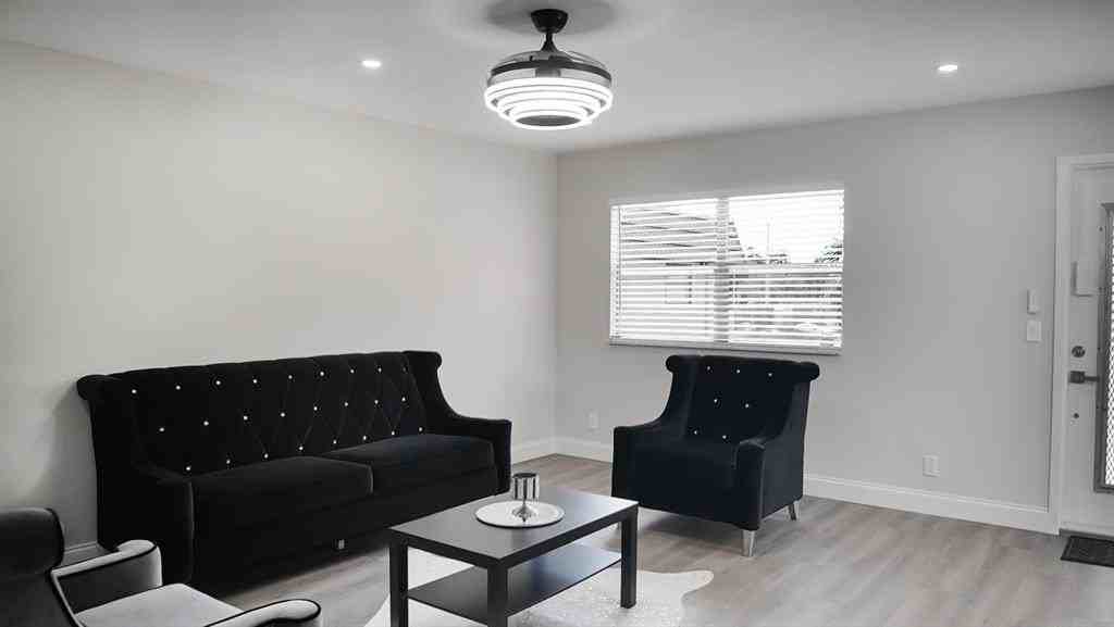 268 Saxony Circle #268 - Photo 7 of 28