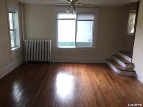 629 Elm St - Photo 7 of 14