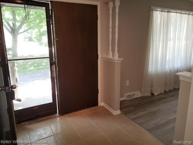 24694 Creekside Dr - Photo 6 of 36