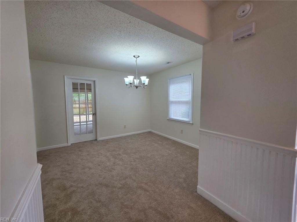 1807 Durham East - Photo 6 of 27