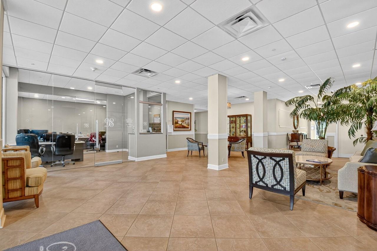 1000 Lowry Street #6J - Photo 3 of 50