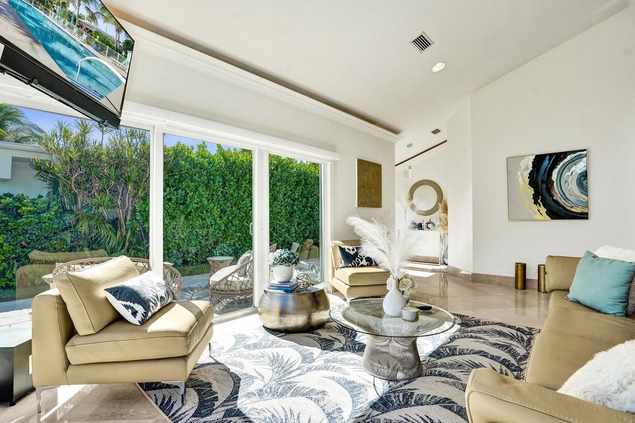 1212 Hillsboro Mile - Photo 6 of 23