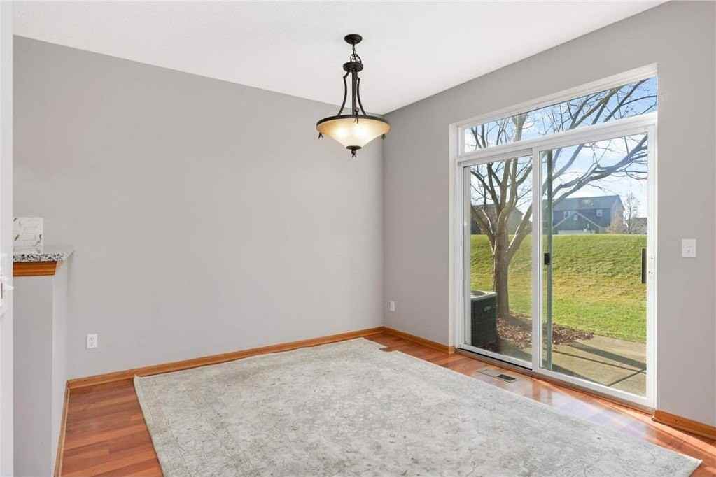 16872 90th Ct N - Photo 6 of 31