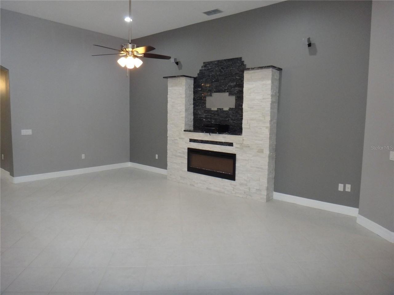 9460 Portside Ter - Photo 6 of 31