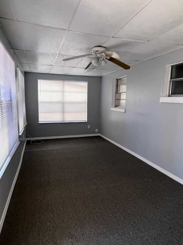 2467 Mercury Drive - Photo 7 of 11