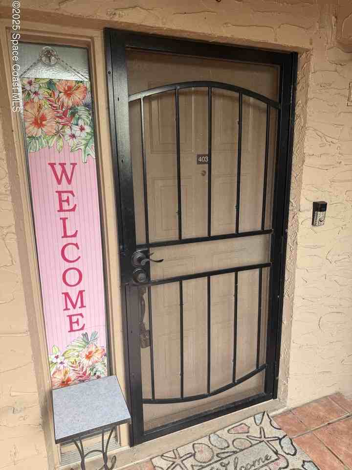 1540 Riverside Drive #12