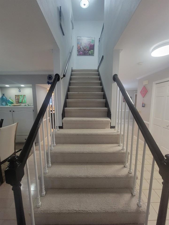 7426 New Washburn Way - Photo 4 of 38