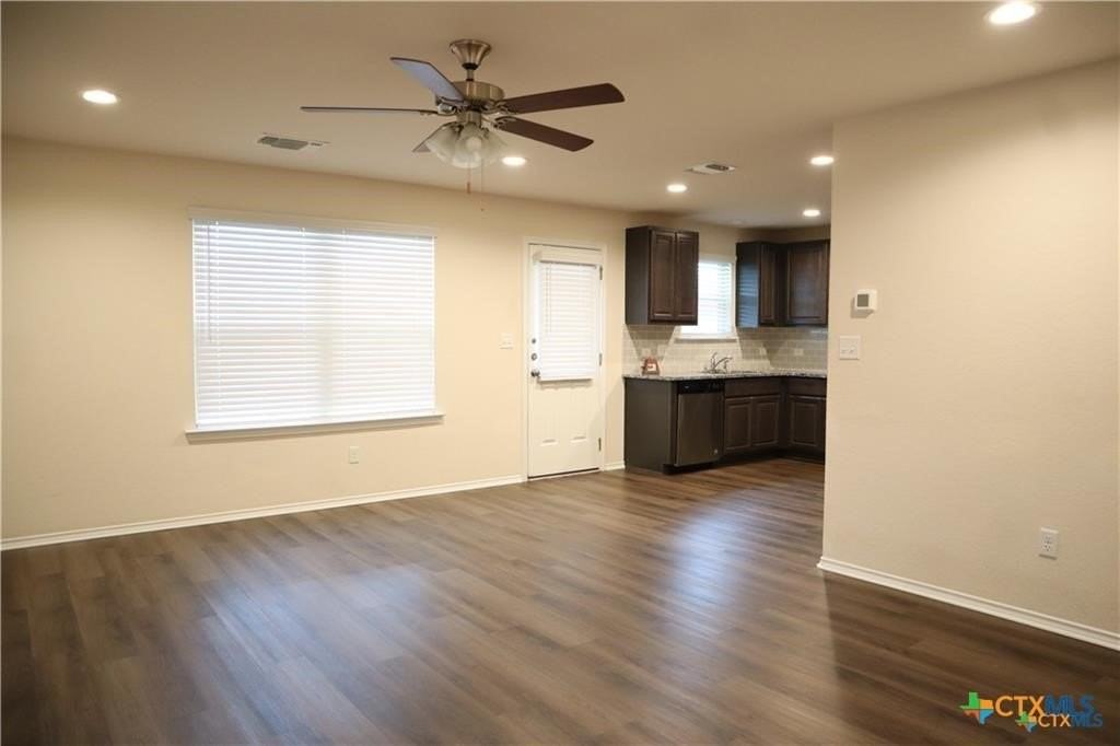 2216 Mayfield Ln - Photo 6 of 15