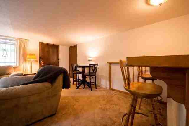 720 E Elva St #9 - Photo 4 of 11