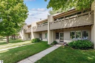 5000 S Townhouse Dr - Photo 1 of 1