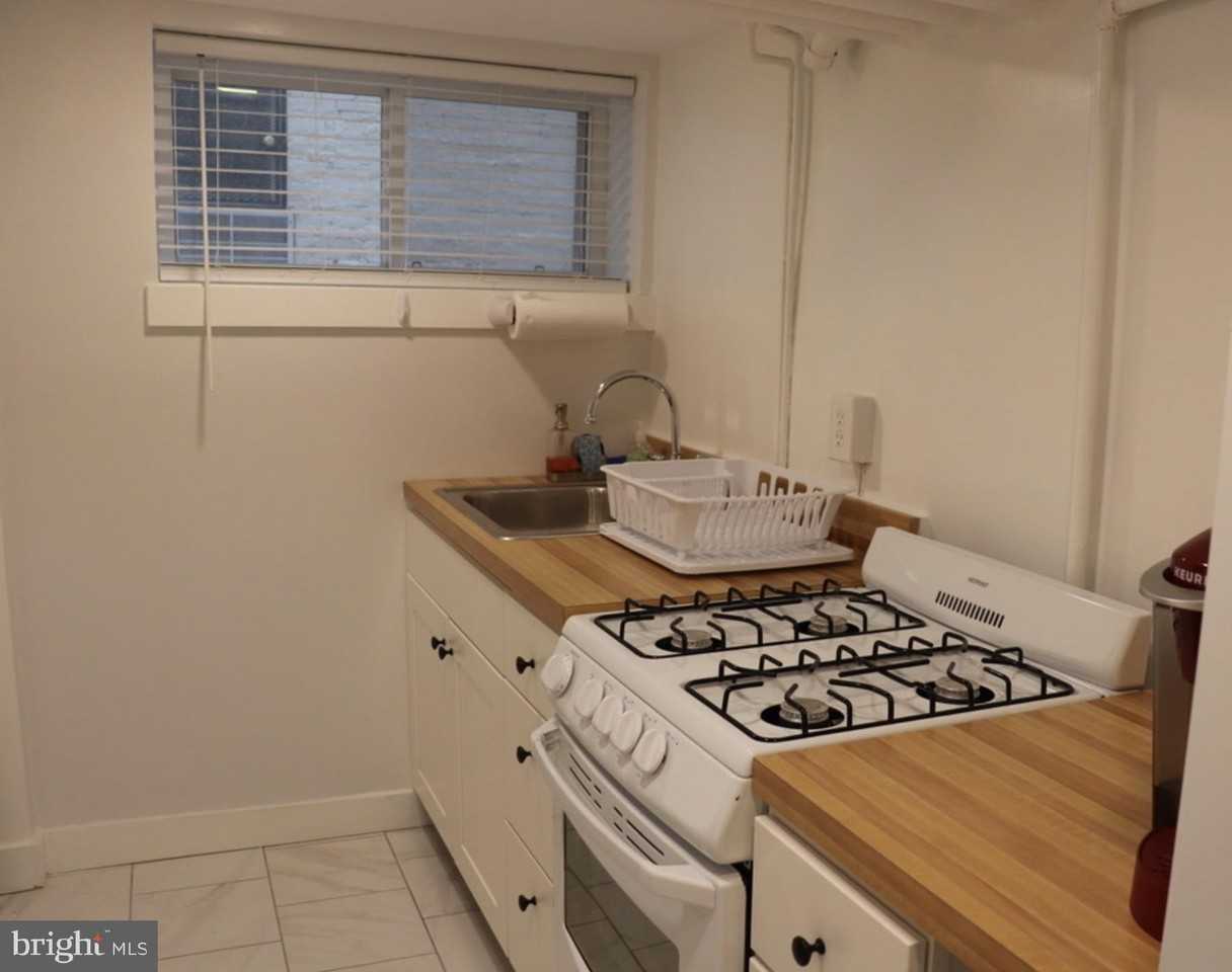 2121 N St Nw #2 - Photo 2 of 8