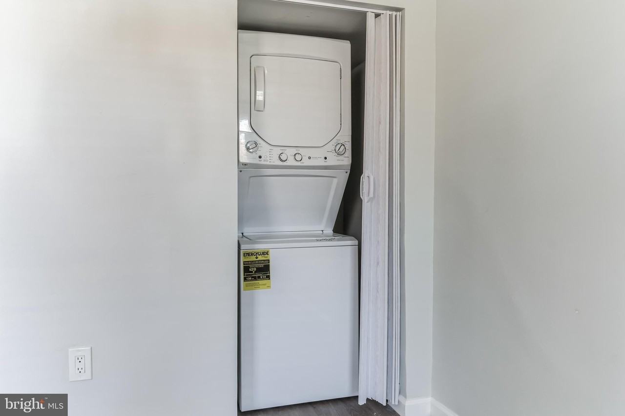 1223 Simms Pl Ne Apt 1 #1 - Photo 7 of 48