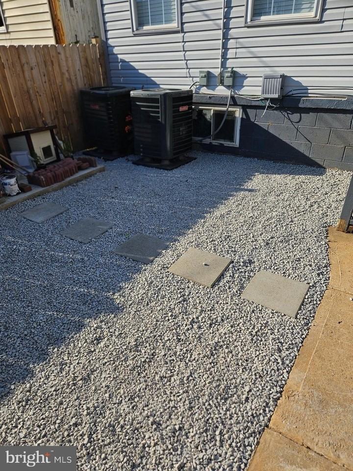 1223 Simms Pl Ne Apt 1 #1 - Photo 4 of 48