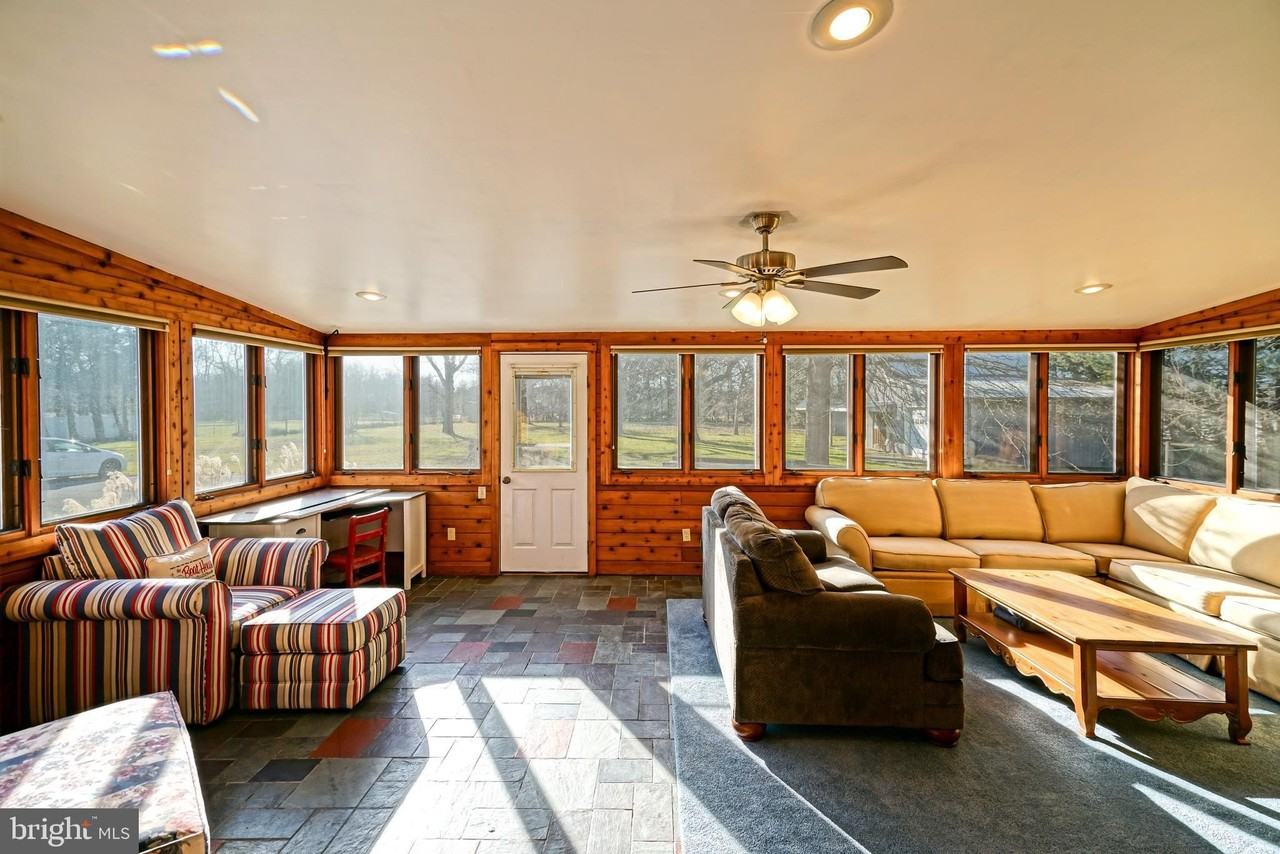 18782 Harbeson Road - Photo 3 of 18