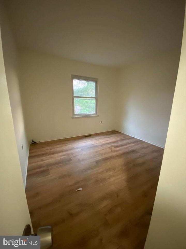 14 Vienna Court - Photo 6 of 9