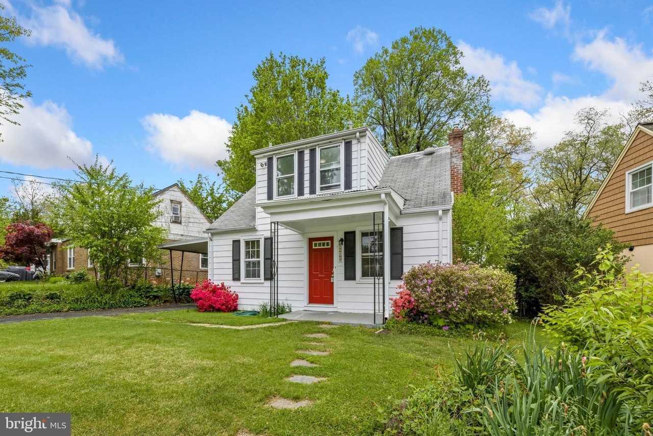 812 Wade Ave - Photo 2 of 24