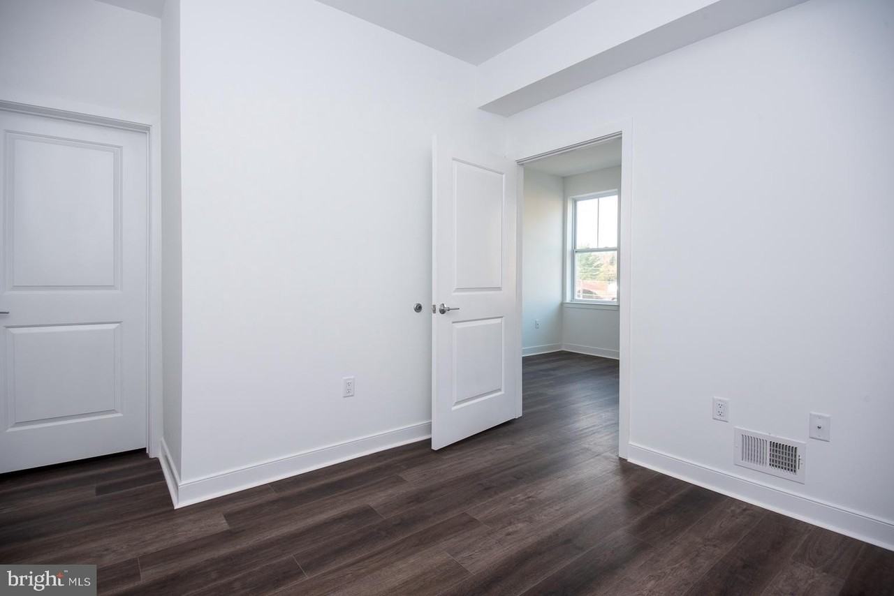 43 Princeton Hightstown Rd #2203 - Photo 4 of 13