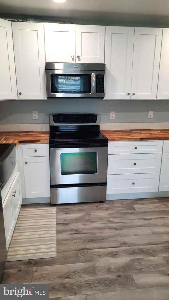 618 Colonial View Rd - Photo 4 of 23