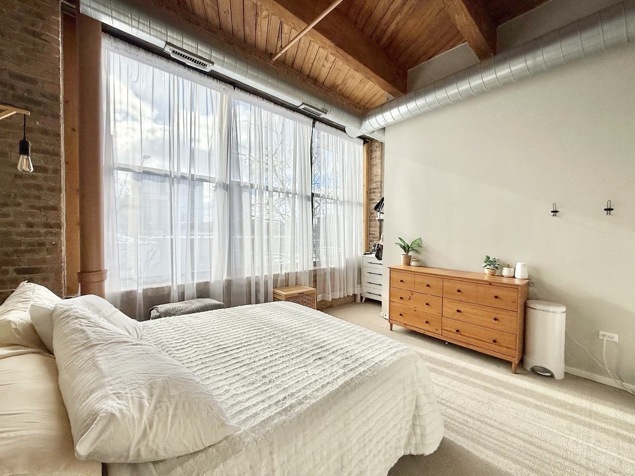 West Adams Street #239 - Photo 6 of 11