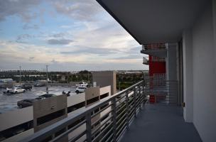 featured image of 7661 Nw 107th Ave #704