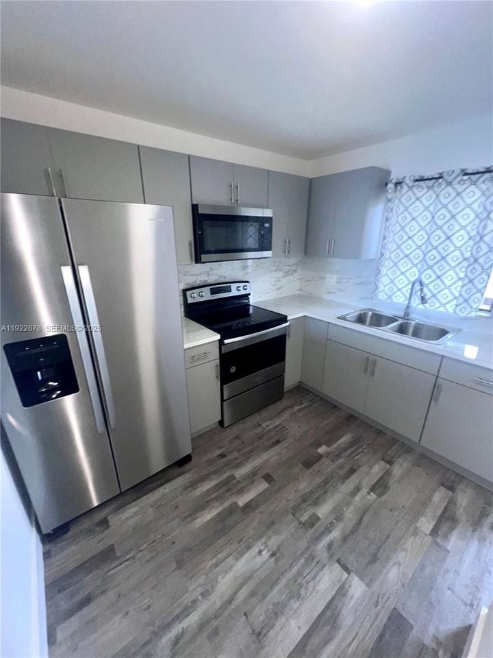 6715 West 26th Drive #203-6