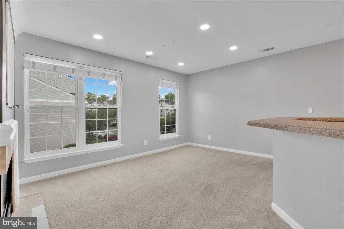 5995B Terrapin Pl Unit 301 #301 - Photo 4 of 26