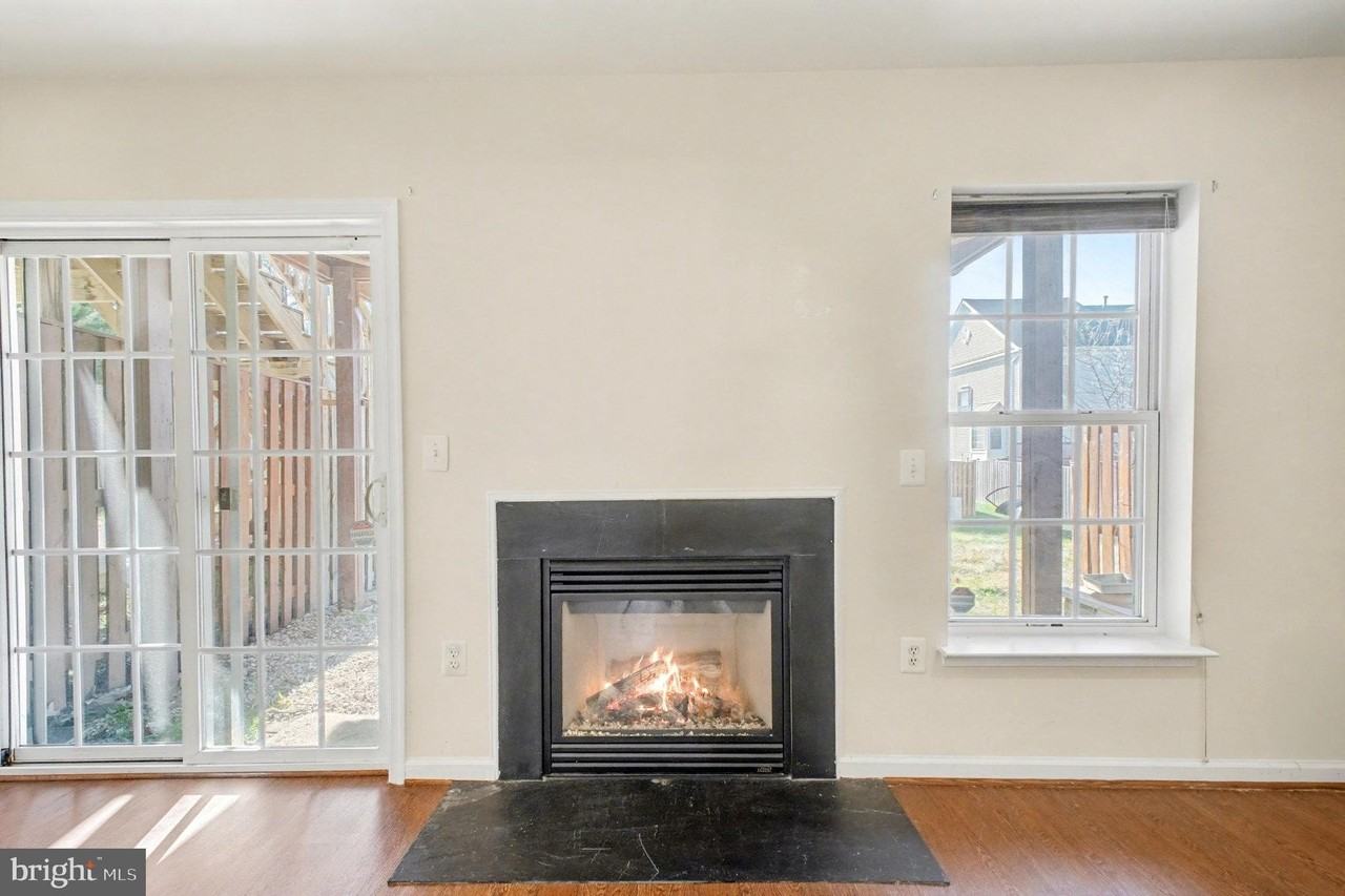 105 Galway Lane - Photo 6 of 27